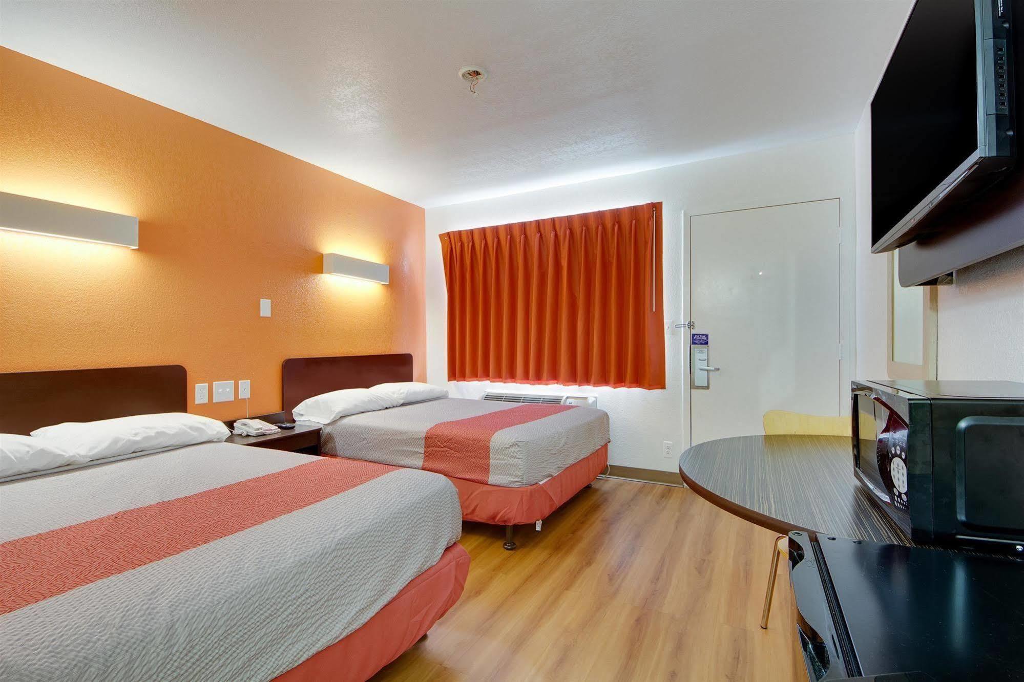 Avera Suites موسكوجي المظهر الخارجي الصورة