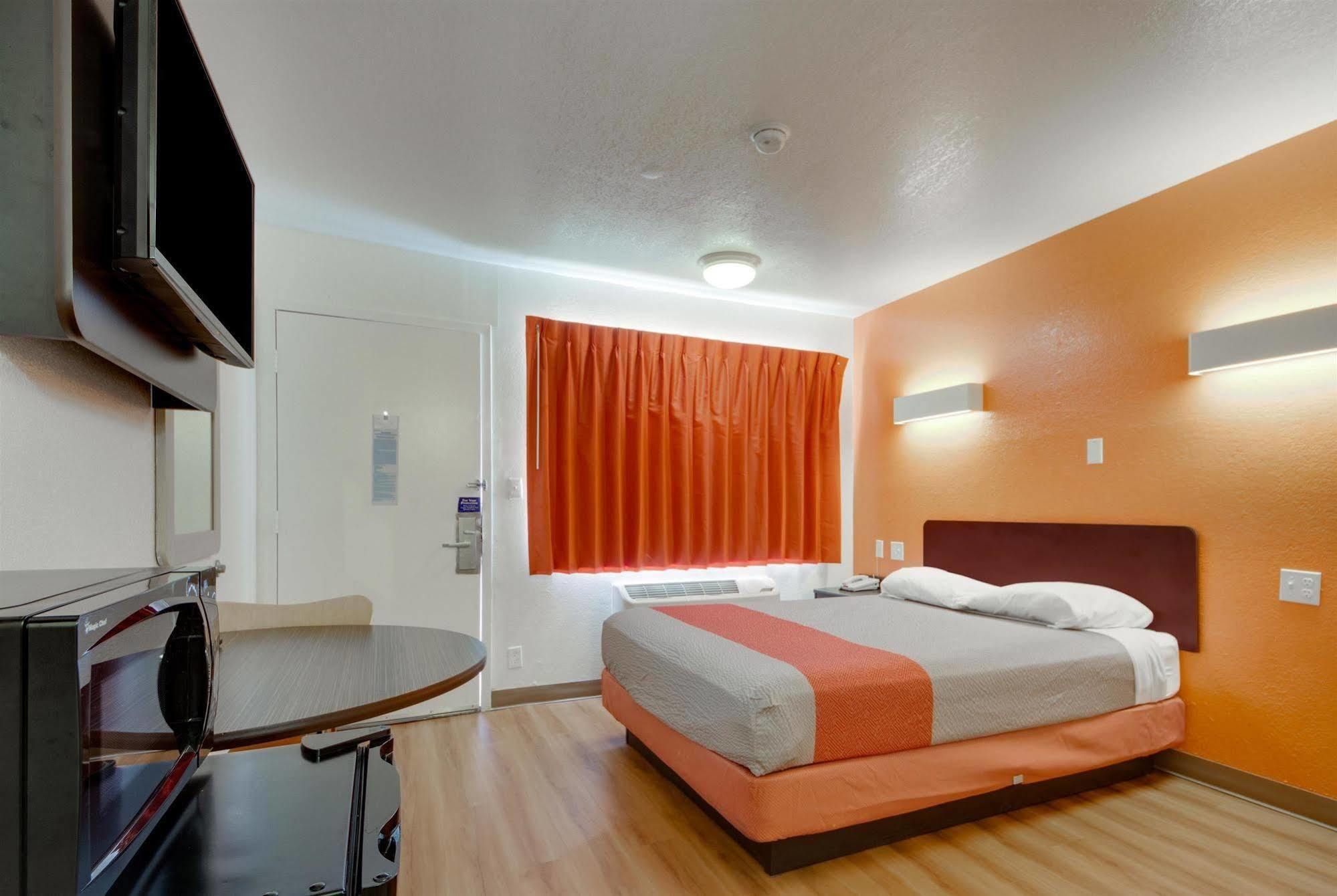Avera Suites موسكوجي المظهر الخارجي الصورة